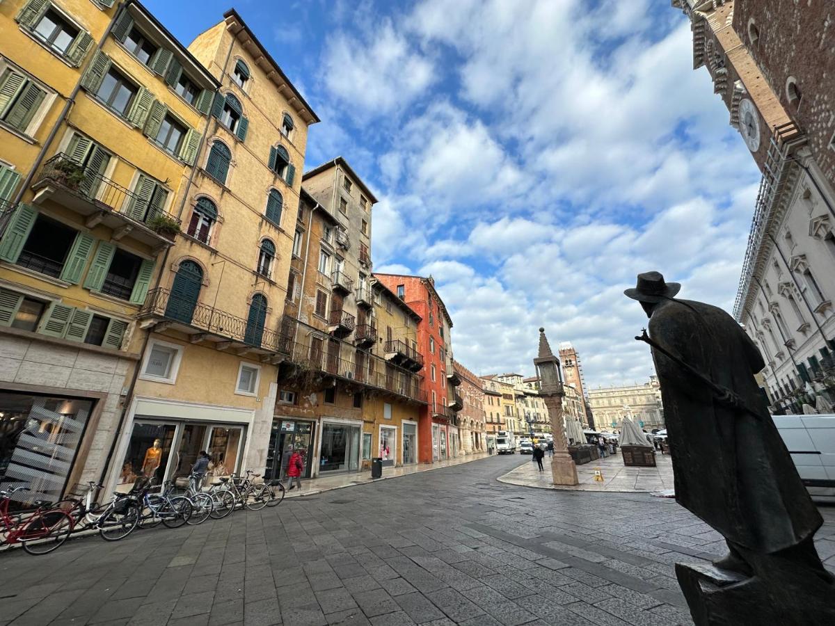 Appartamento Luxury Flats Piazza Erbe, Floor 3 Verona