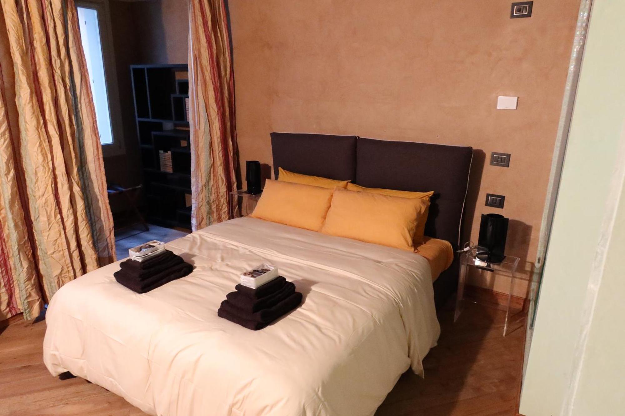 Luxury Flats Piazza Erbe, Floor 3 Apartamento *